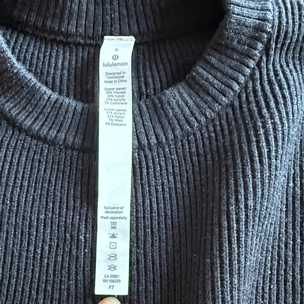 Lululemon - Sweater dress - small - woman - Picture 8 of 9